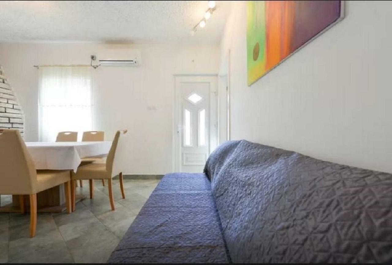 Marija Apartment Нин Екстериор снимка