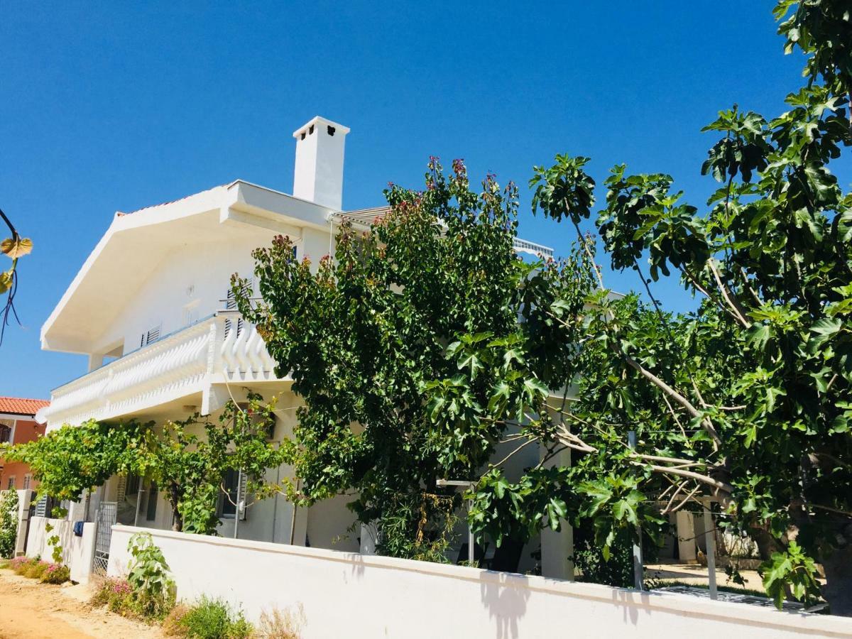 Marija Apartment Нин Екстериор снимка